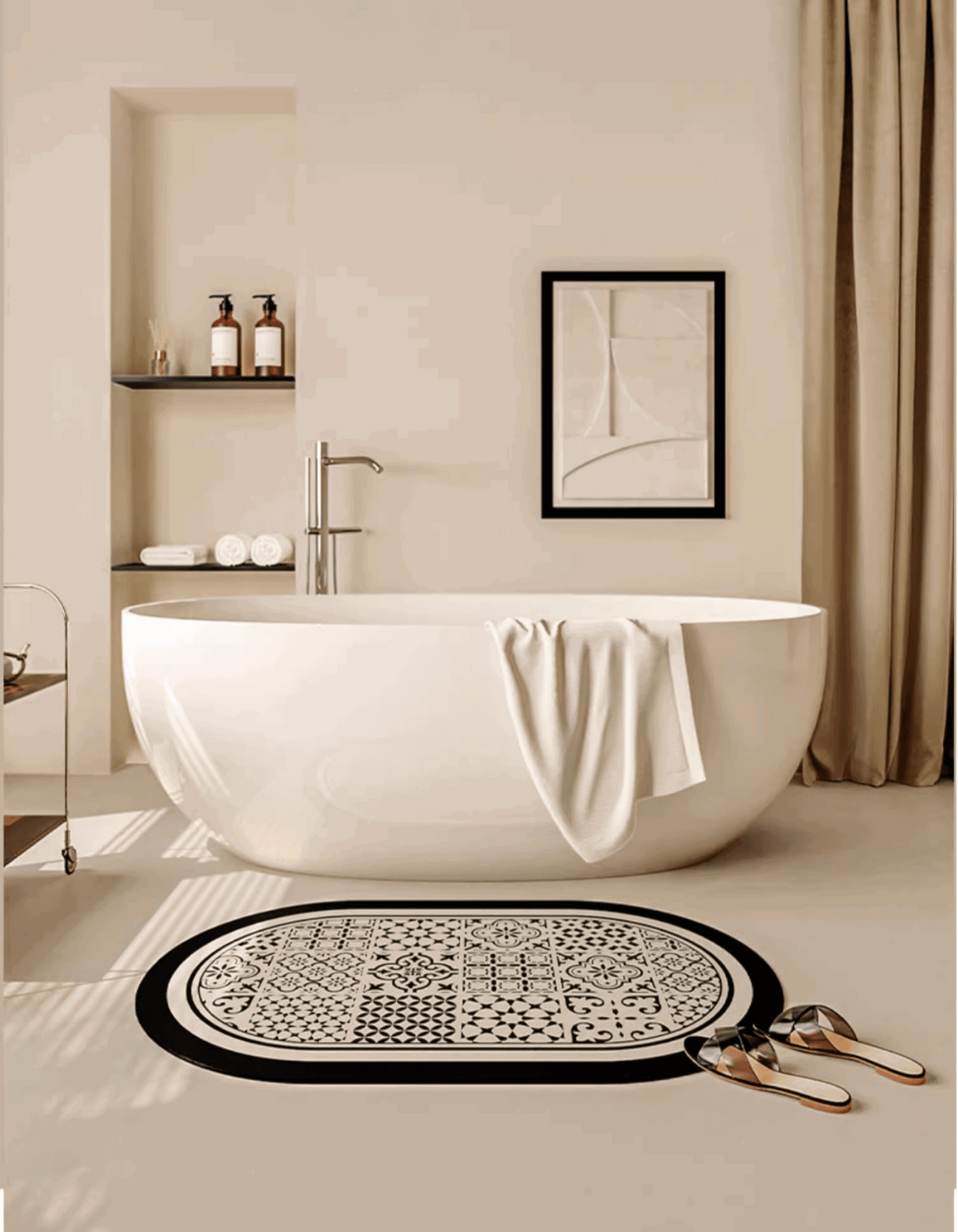 Introduce the stylish UnRoll Classic Patchwork Bath Mat. Transform your bathroom routine with an ultra-absorbent, fast-drying, anti-bacterial and elegant bathroom mat.