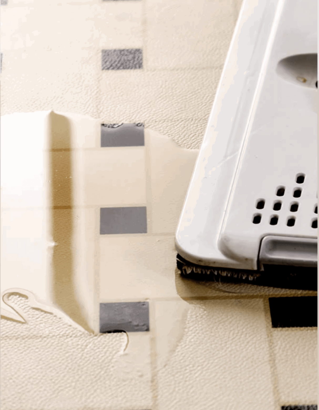 Checkerboard Door Mat. It is waterproof, non-slip, stain-repellent, durable and arched-shaped, making it an excellent indoor entrance welcome doormat.