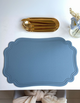 LaBelle Place Mat with curved edges, crafted from elegant faux leather, water- and heat-resistant, adding sophistication to any table setting