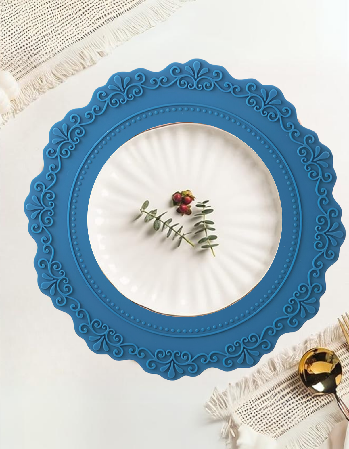 French-Style Silicone Round Place Mat with Lace Details - Fog Blue