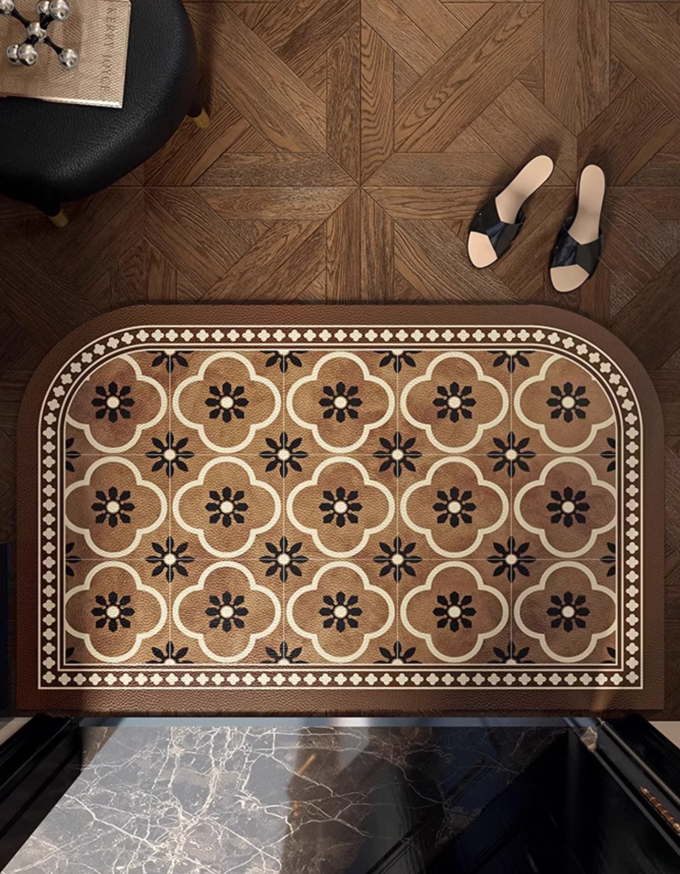 Classic Quatrefoil Door Mat