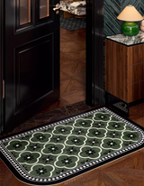 French-inspired Versailles Tile Door Mat with classic quatrefoil motif.